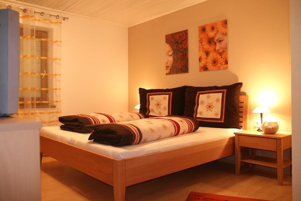 Ferienwohnung Kreidl シュリッタース 部屋 写真